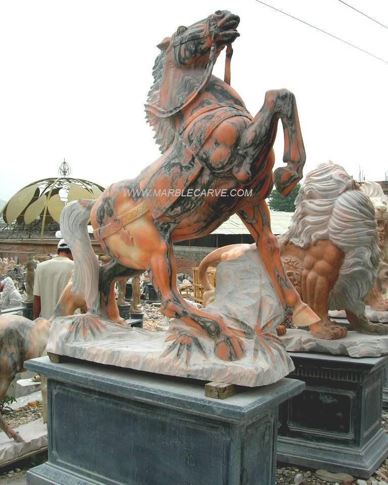 horse statue marble