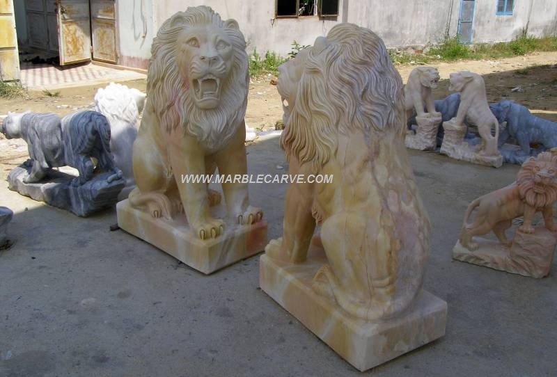 Lion marble statue sculpture