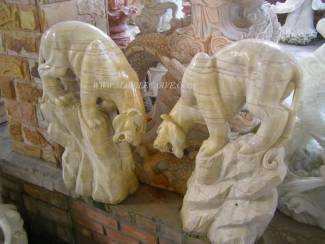 Marble tiger Statue carving Sculpture Garden carving photo image