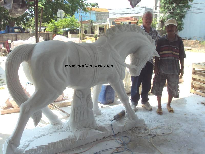 marble horse carving sculpture