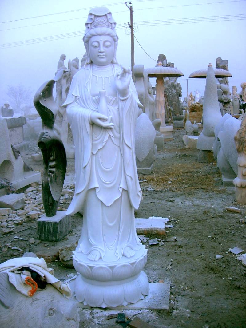 marble Quanyin Statue