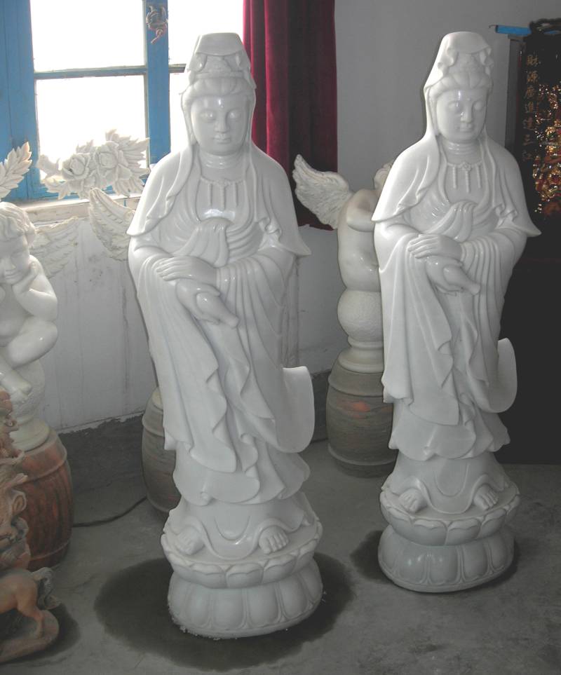 marble Quanyin Statue